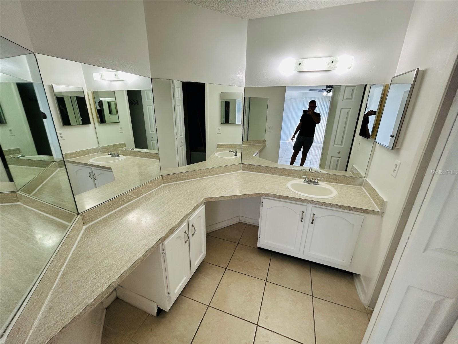Image 6 of 10 For 4316 Lakeway Drive 12g