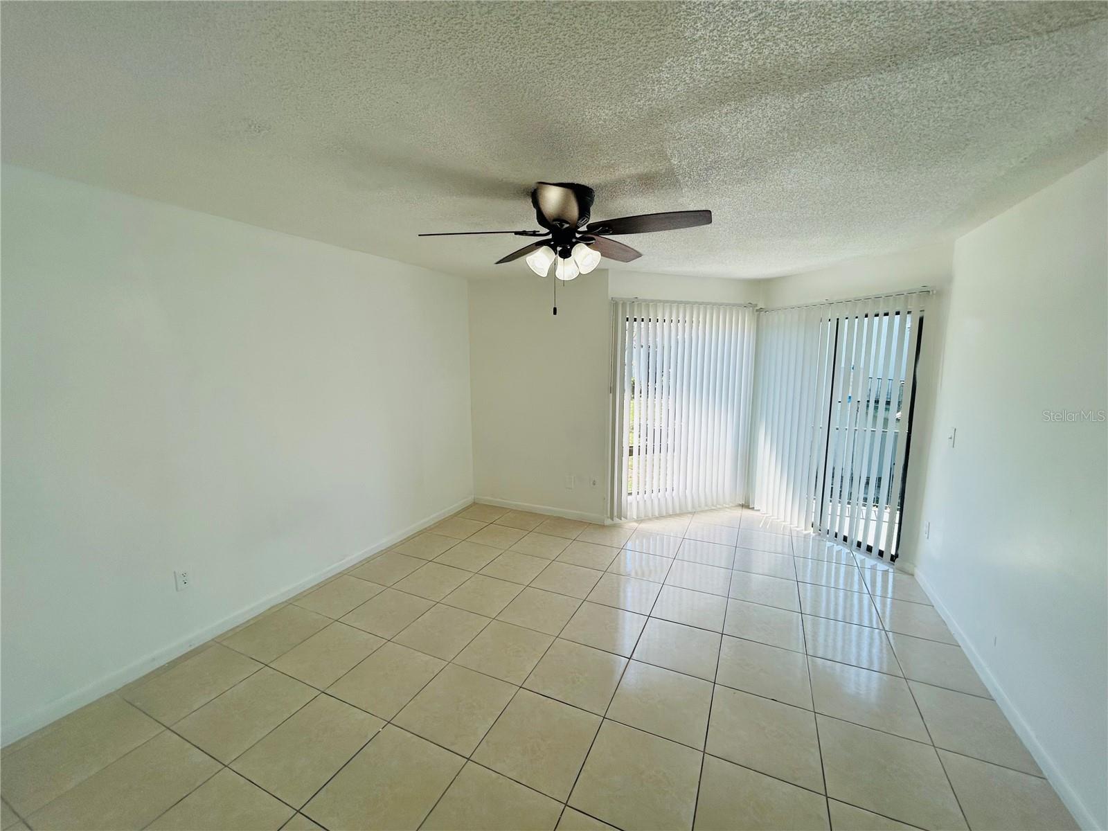 Image 8 of 10 For 4316 Lakeway Drive 12g