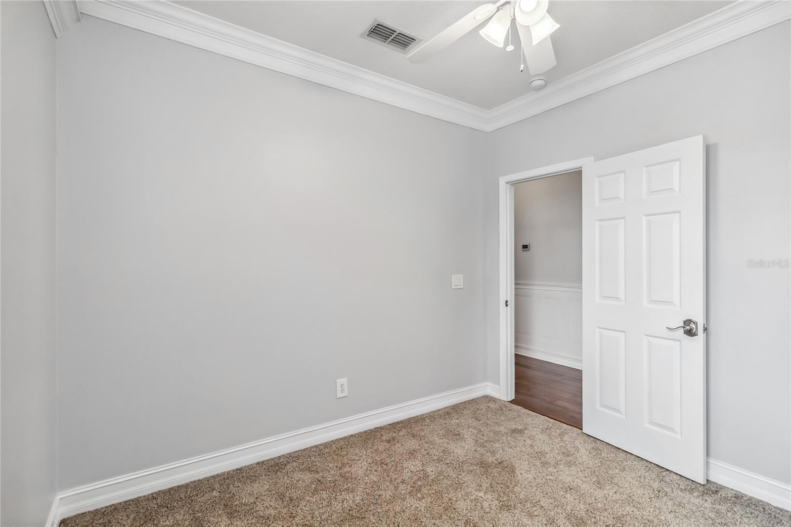 Image 41 of 46 For 1013 Maiden Terrace