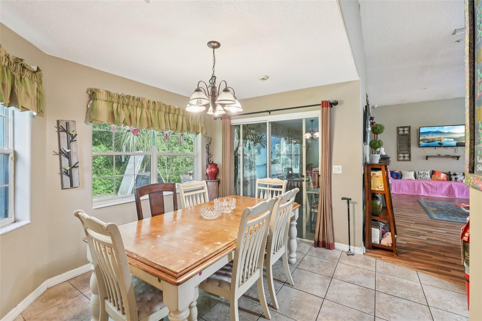 Image 14 of 36 For 3739 Sunrise Oaks Drive