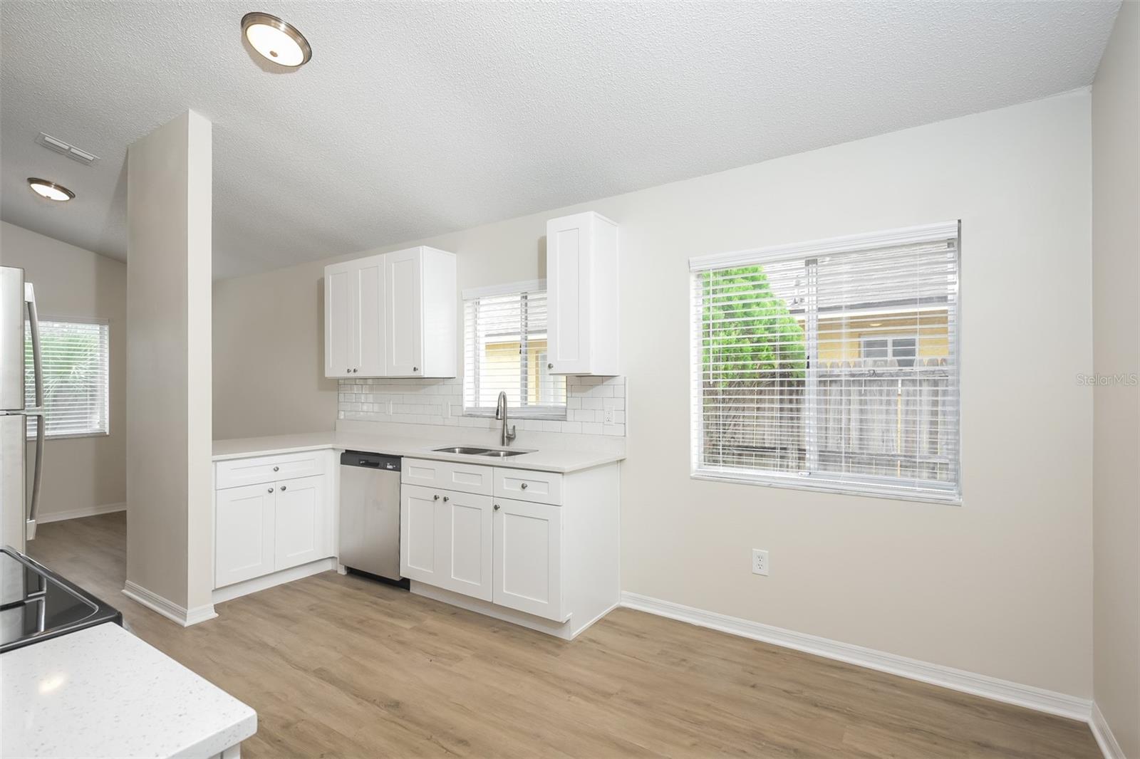 Image 10 of 16 For 781 Heather Glen Circle