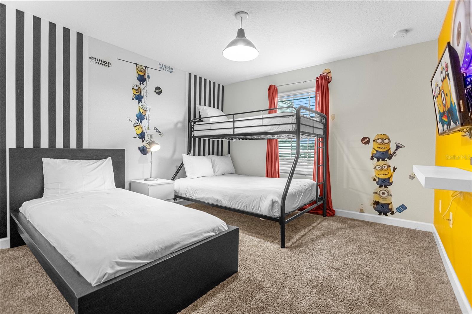 Image 21 of 41 For 9025 Dogleg Drive