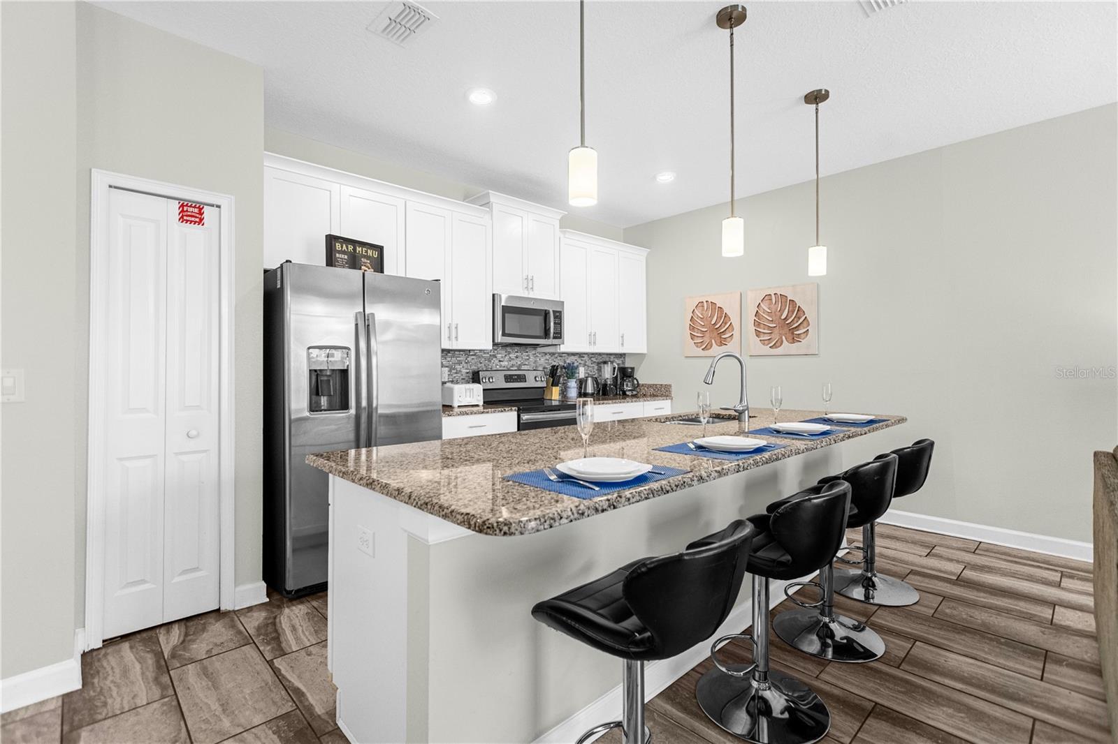 Image 5 of 41 For 9025 Dogleg Drive