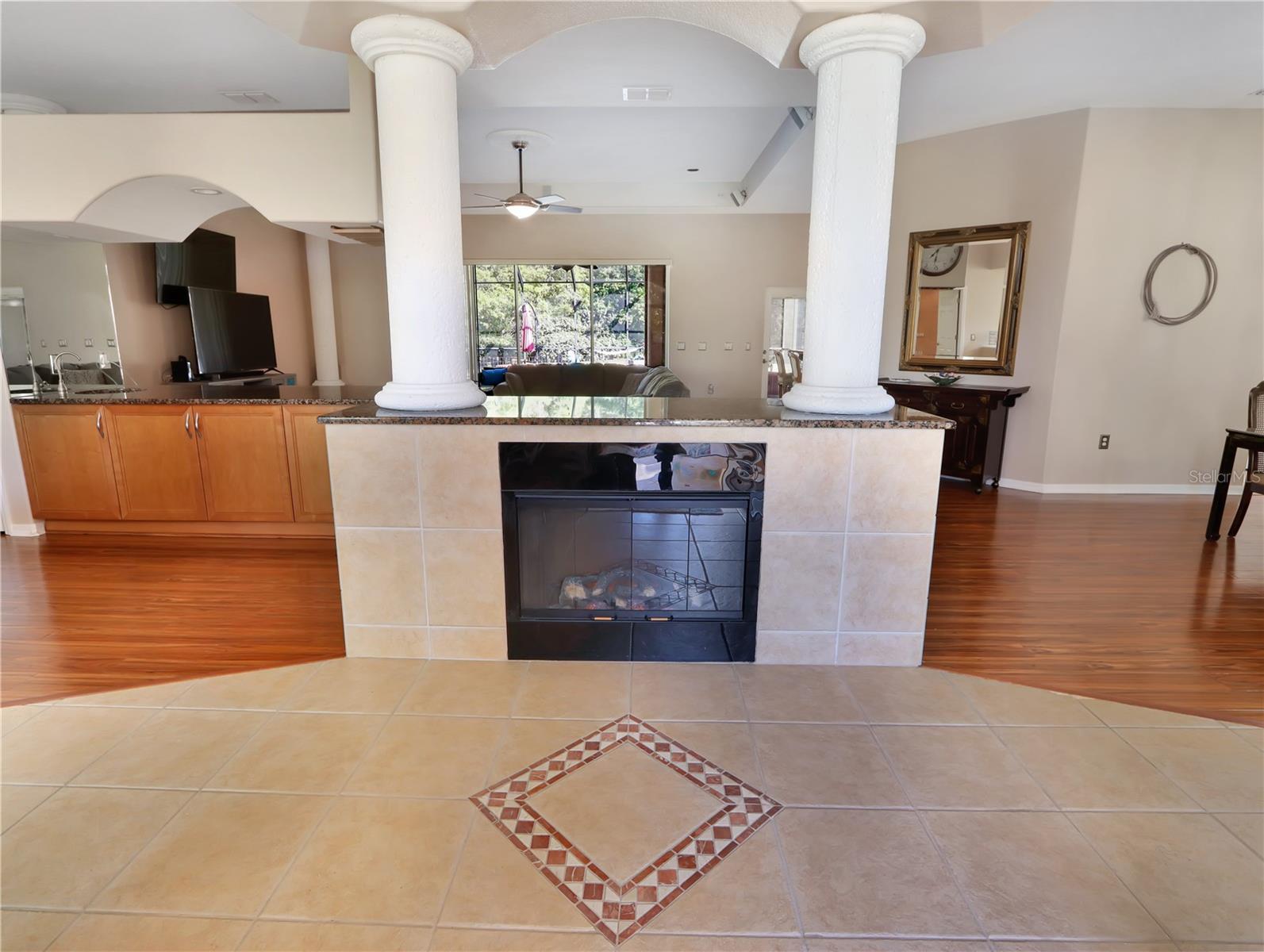 Image 4 of 40 For 4675 Ficus Drive