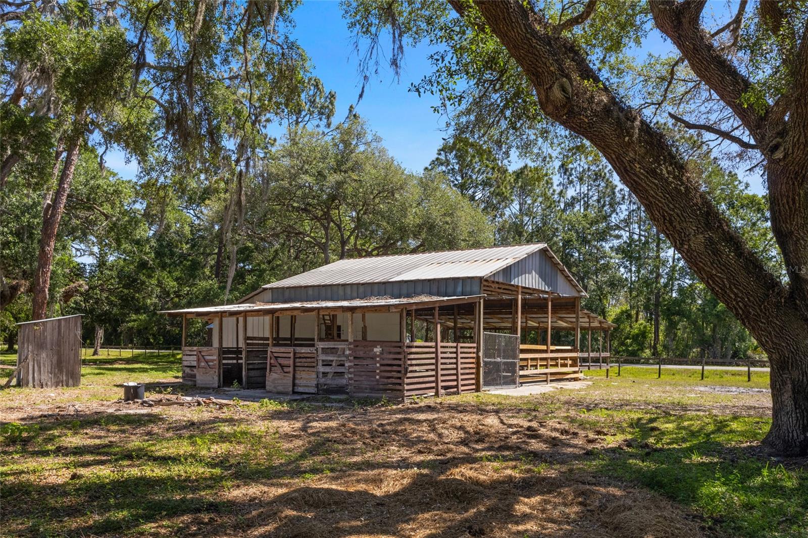 Image 16 of 28 For 11902 Cr 727