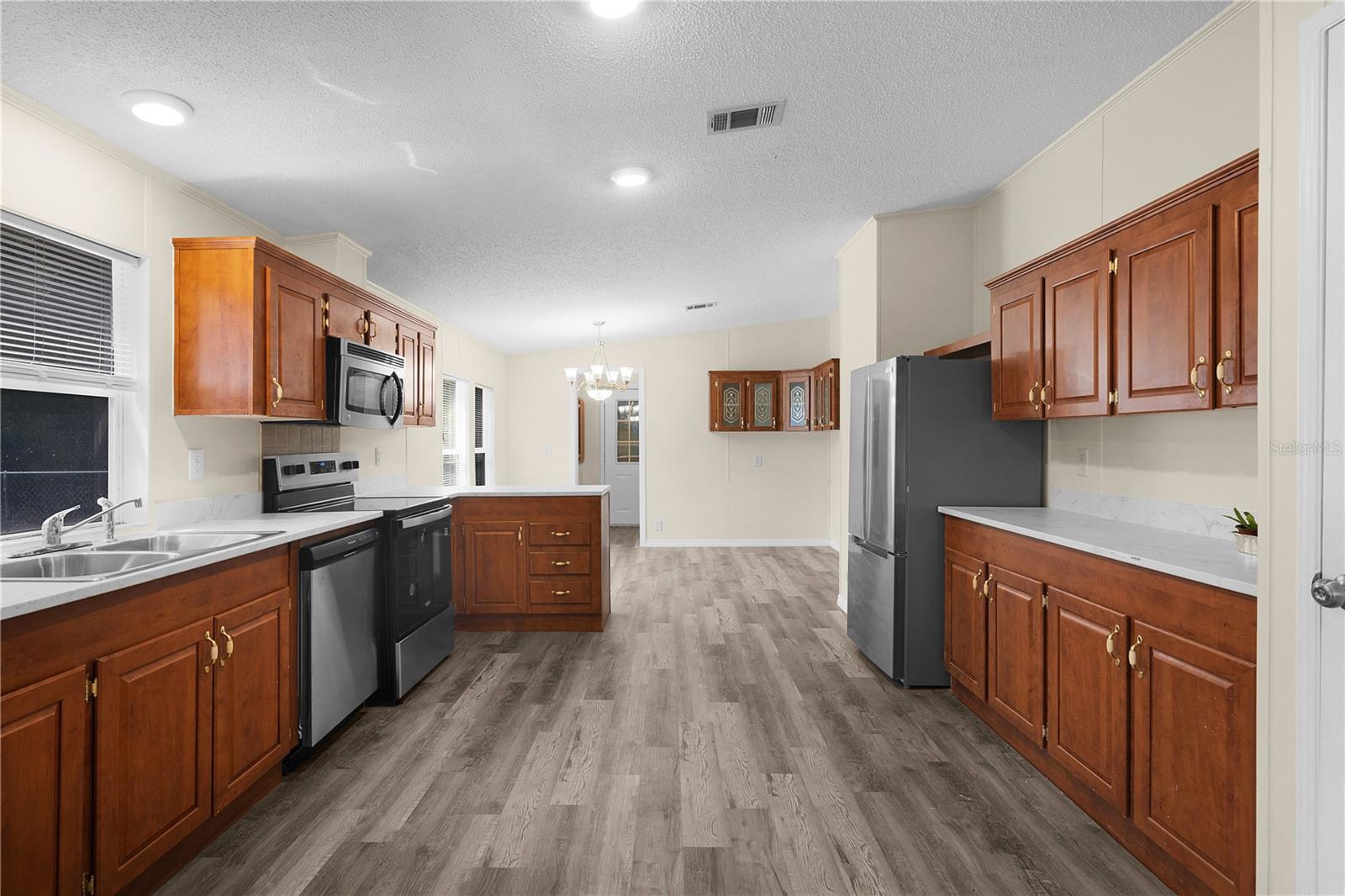 Image 8 of 45 For 14825 36th Avenue
