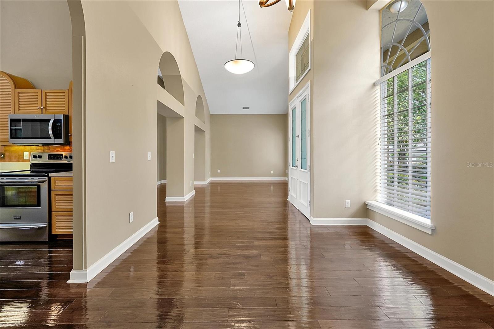 Image 11 of 59 For 6651 Crenshaw Drive
