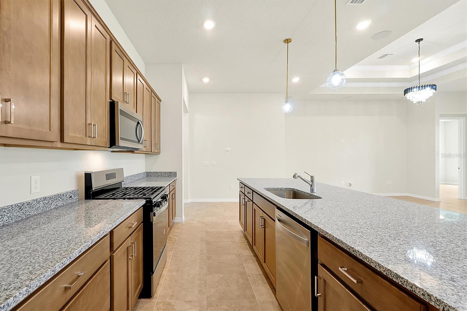 Image 11 of 42 For 8322 Park Cliff Way