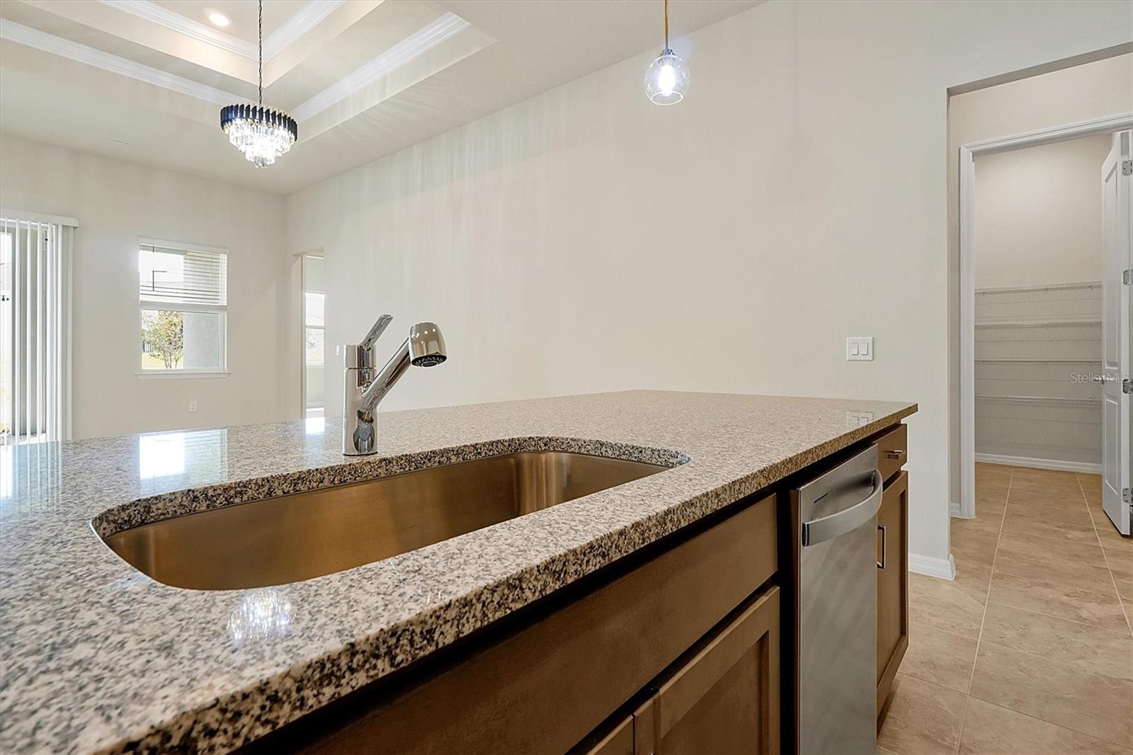 Image 12 of 42 For 8322 Park Cliff Way
