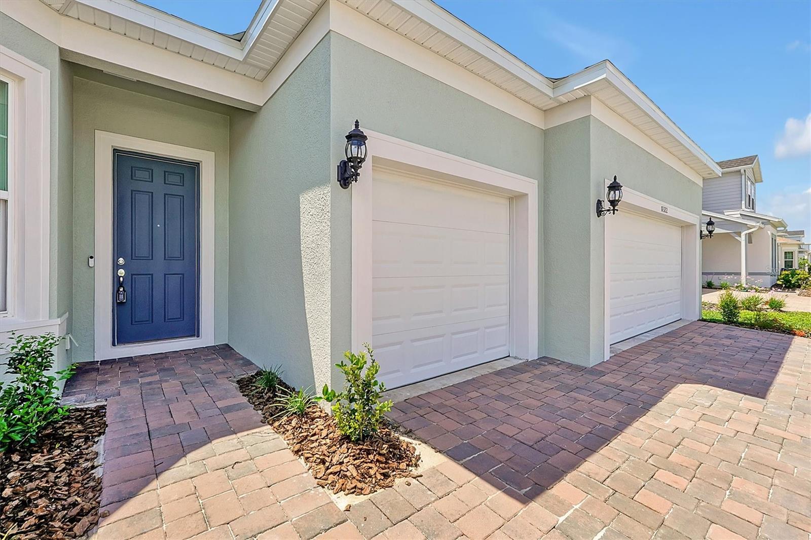 Image 3 of 42 For 8322 Park Cliff Way