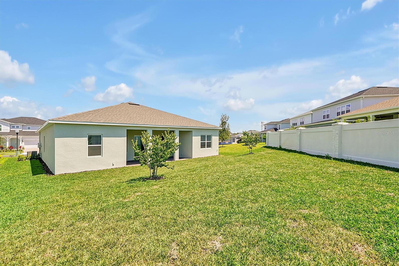 Image 35 of 42 For 8322 Park Cliff Way