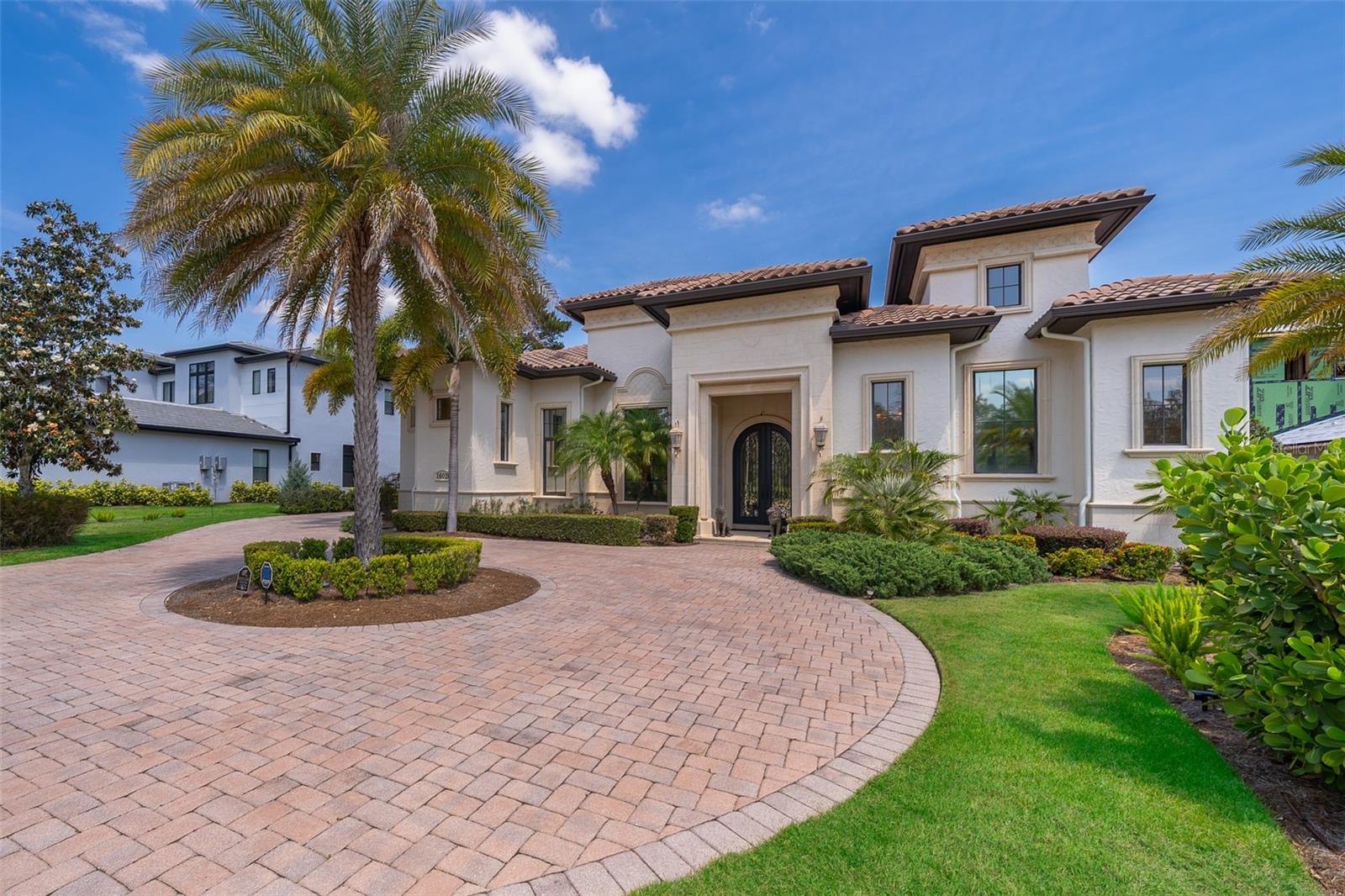 Image 10 of 76 For 16020 Pendio Drive