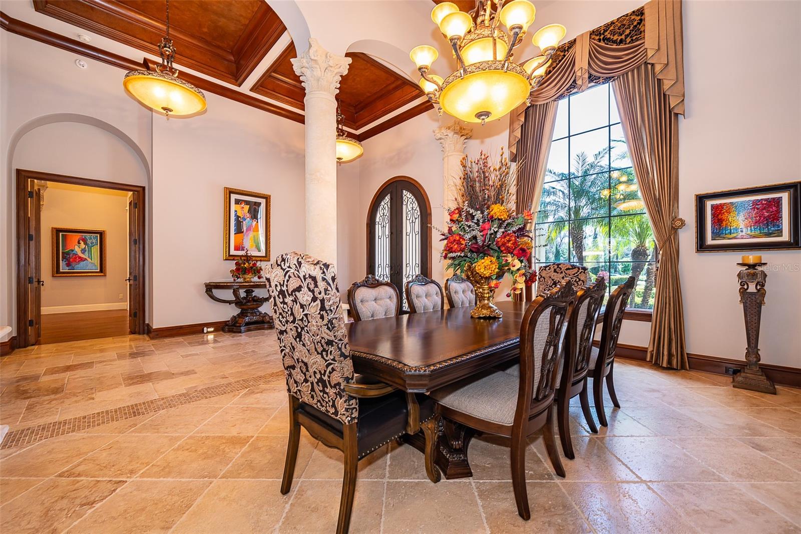 Image 14 of 76 For 16020 Pendio Drive