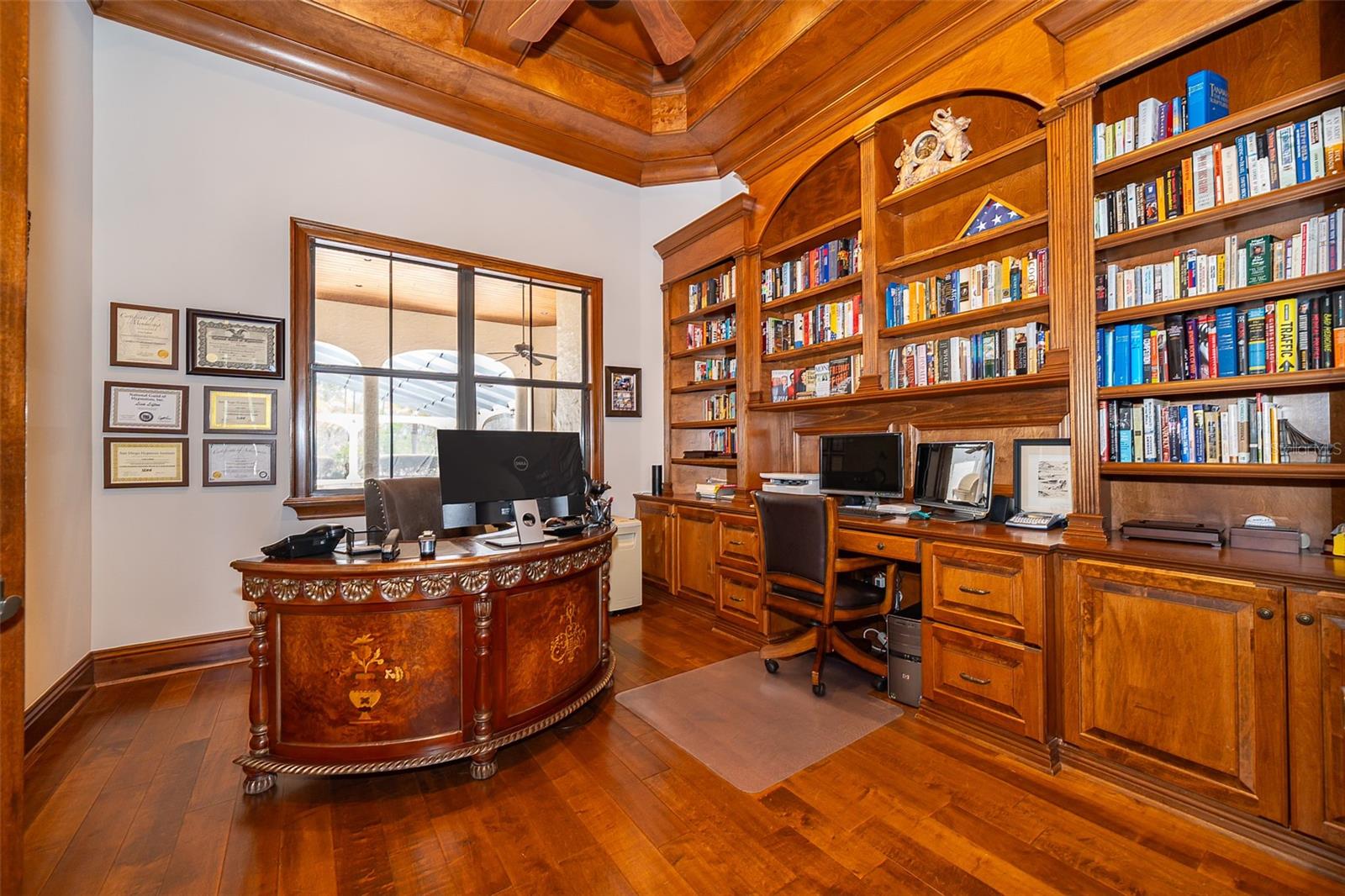 Image 15 of 76 For 16020 Pendio Drive