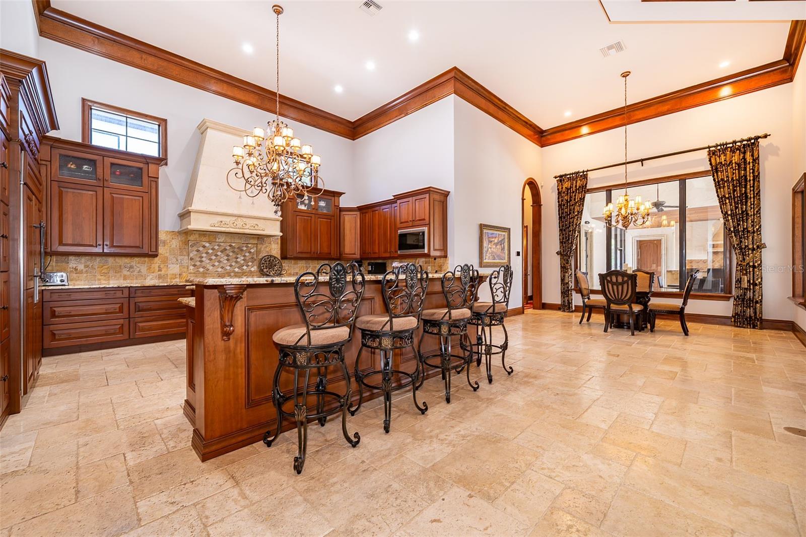 Image 26 of 76 For 16020 Pendio Drive
