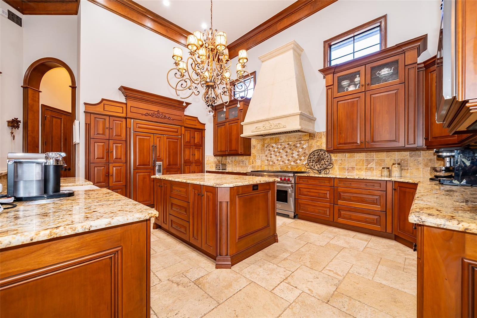 Image 29 of 76 For 16020 Pendio Drive