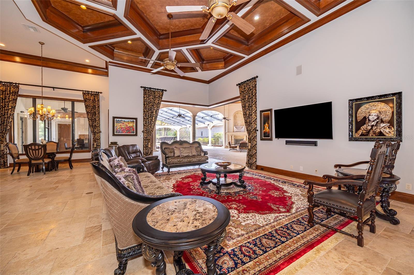 Image 35 of 76 For 16020 Pendio Drive