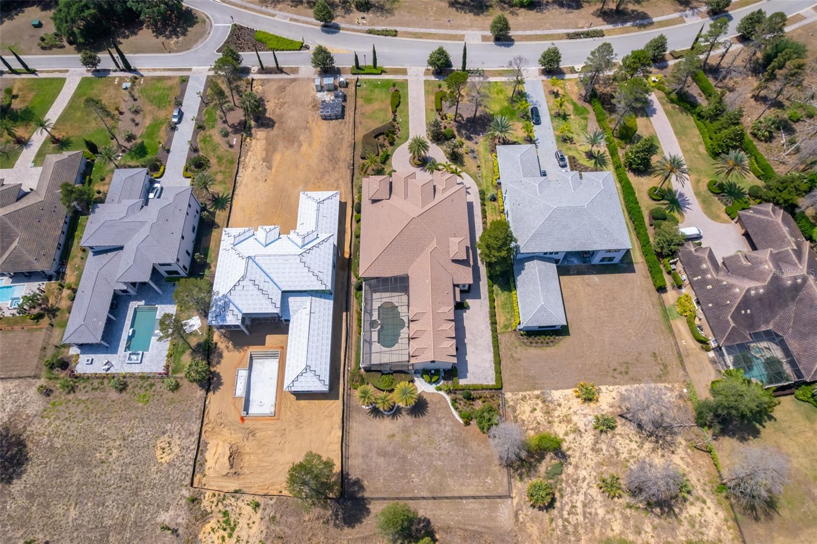 Image 5 of 76 For 16020 Pendio Drive