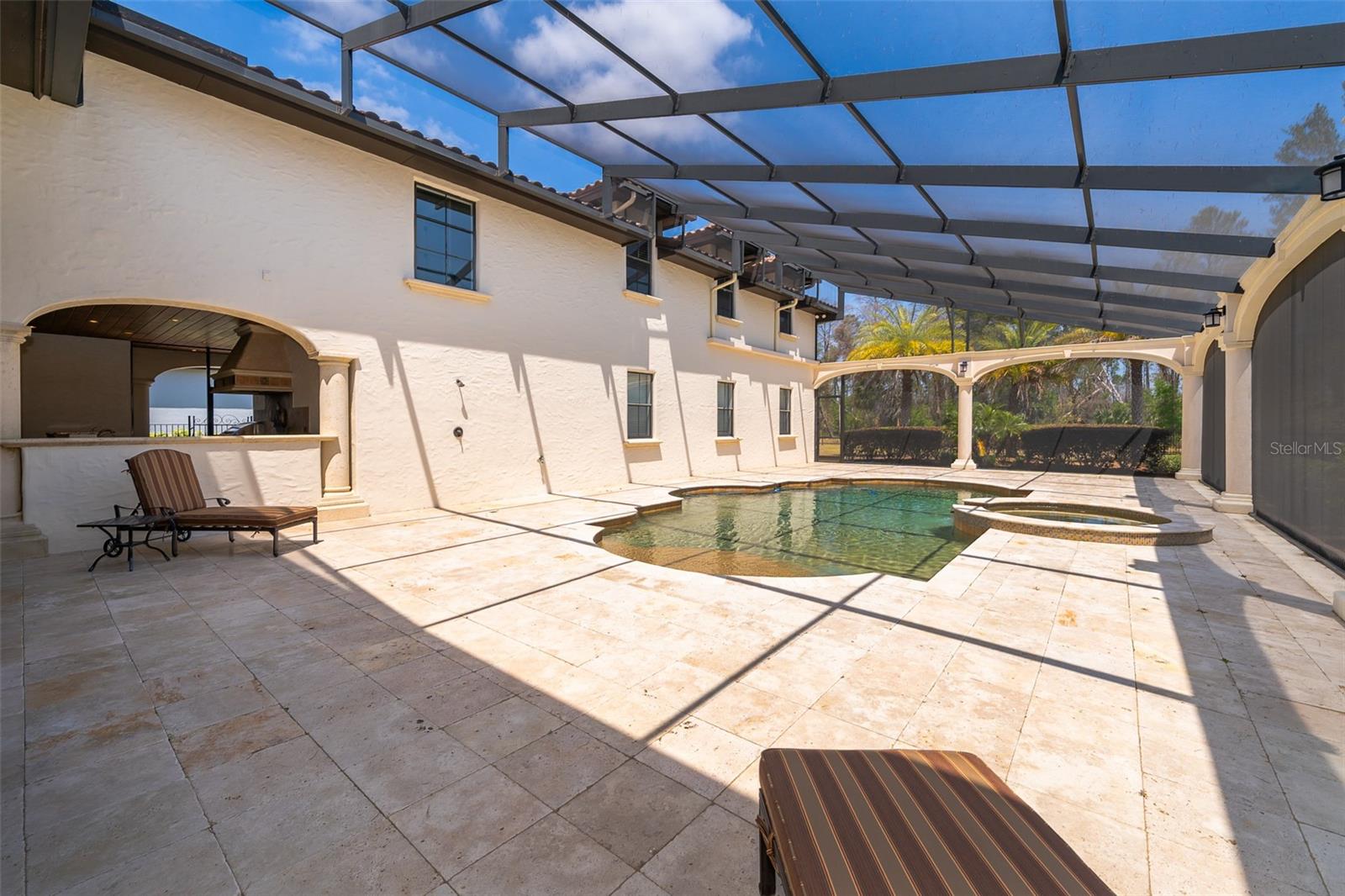 Image 50 of 76 For 16020 Pendio Drive