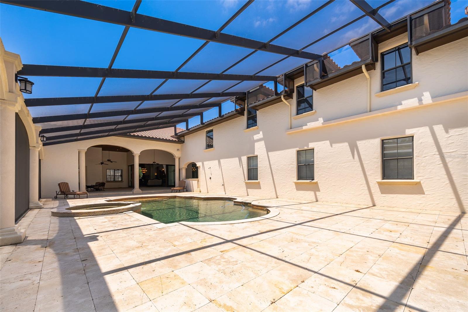 Image 57 of 76 For 16020 Pendio Drive