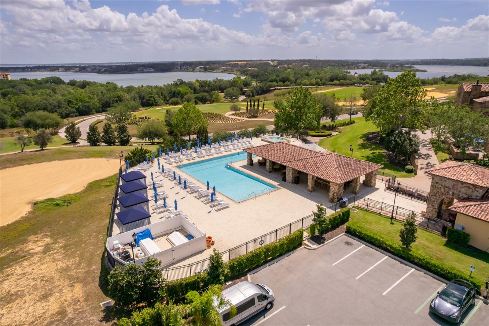 Image 61 of 76 For 16020 Pendio Drive