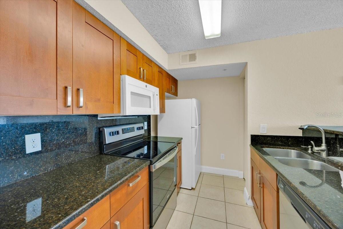 Image 3 of 22 For 2210 Grand Cayman Court 1732