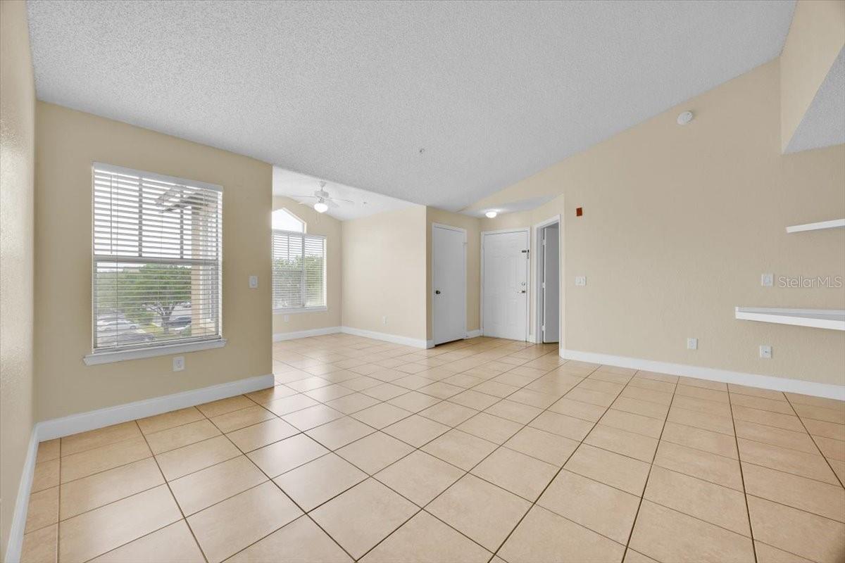 Image 5 of 22 For 2210 Grand Cayman Court 1732
