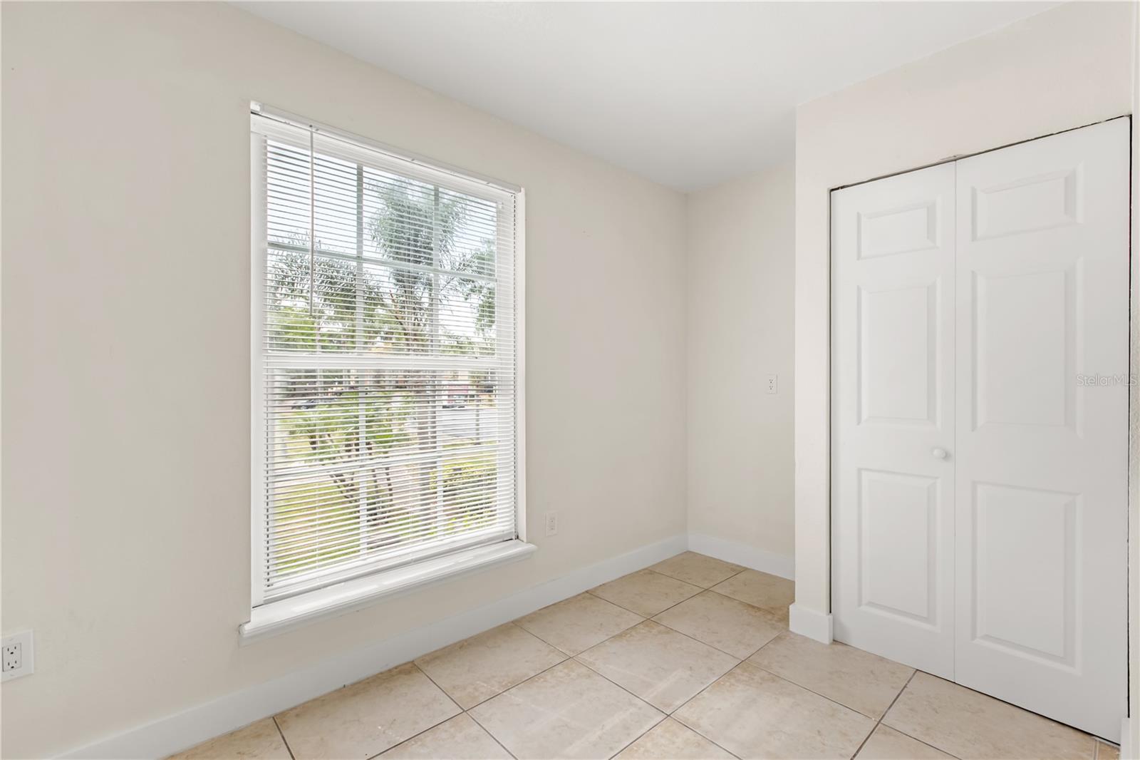 Image 9 of 29 For 4038 Versailles Drive 4038c