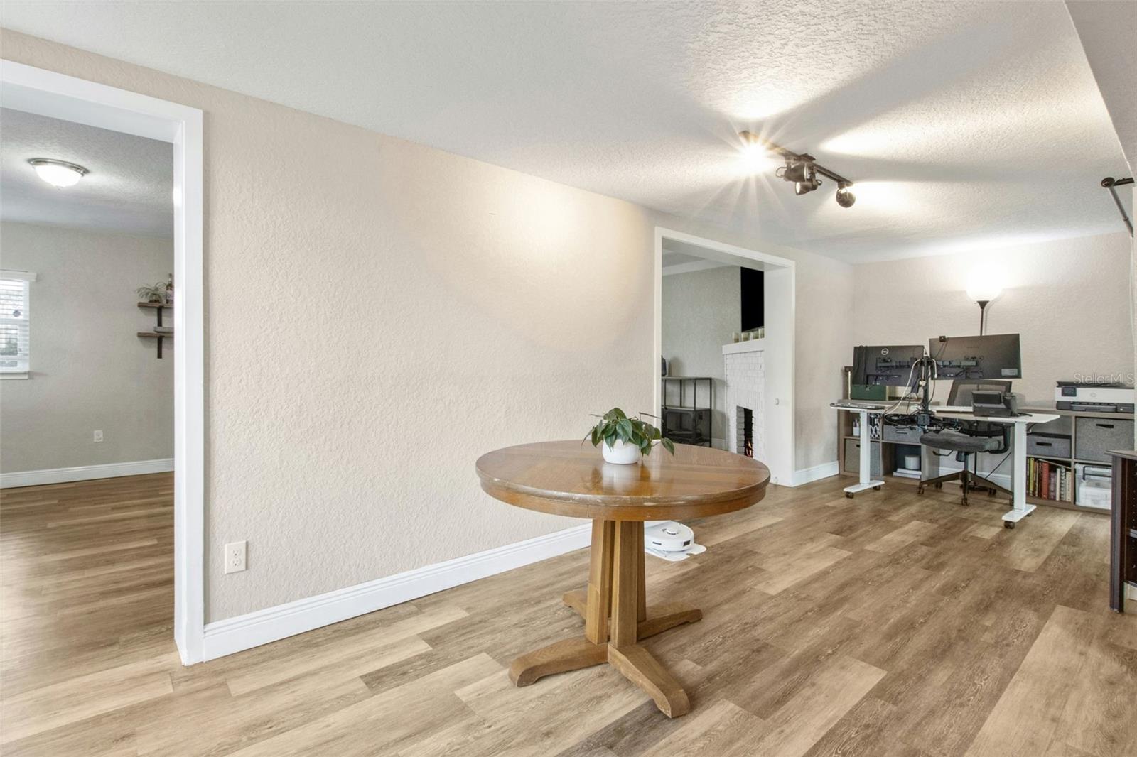 Image 17 of 53 For 4701 Goddard Avenue