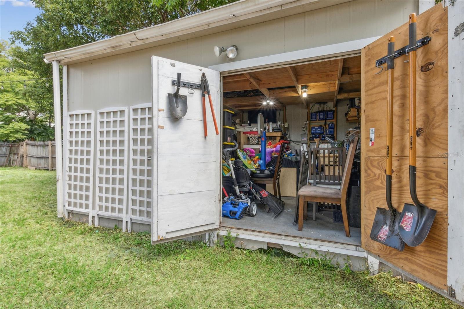 Image 40 of 53 For 4701 Goddard Avenue