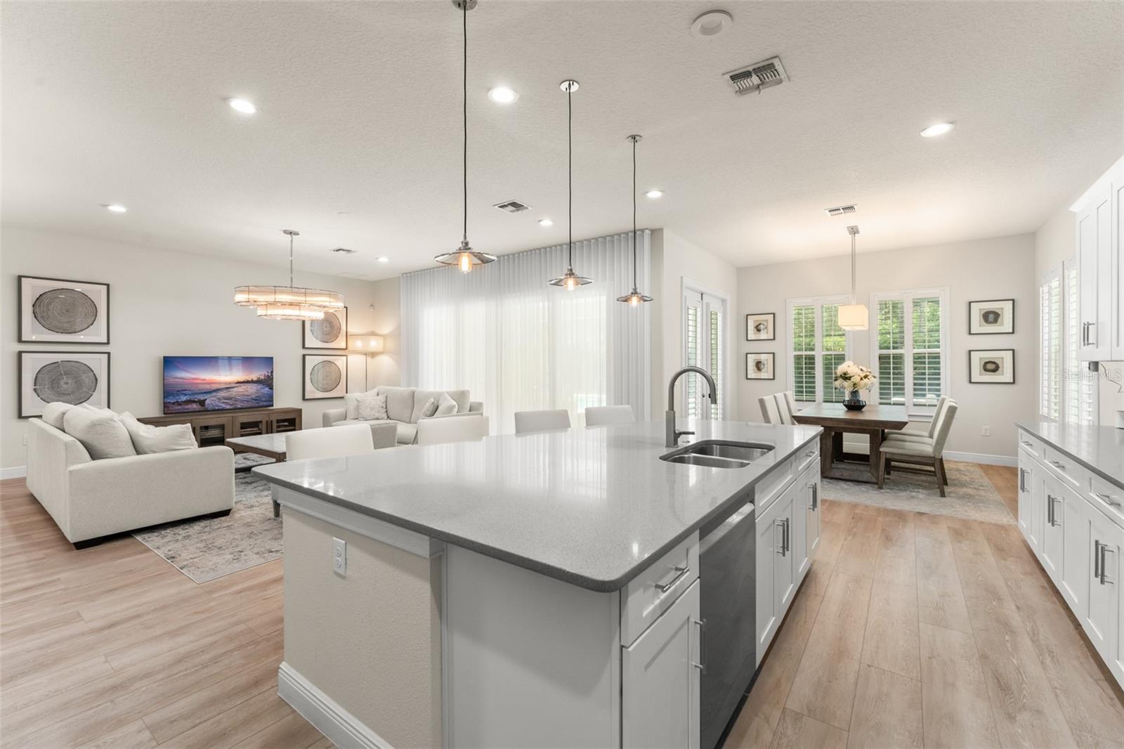 Image 18 of 100 For 8017 Chilton Drive