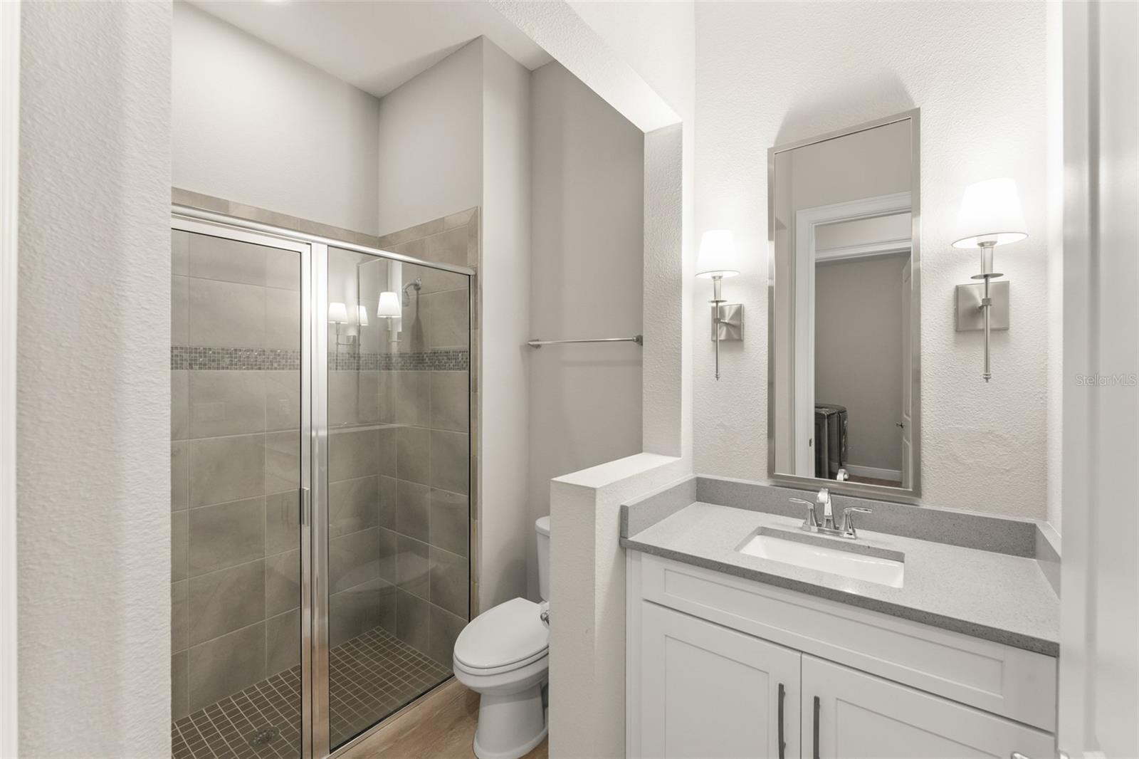 Image 36 of 100 For 8017 Chilton Drive