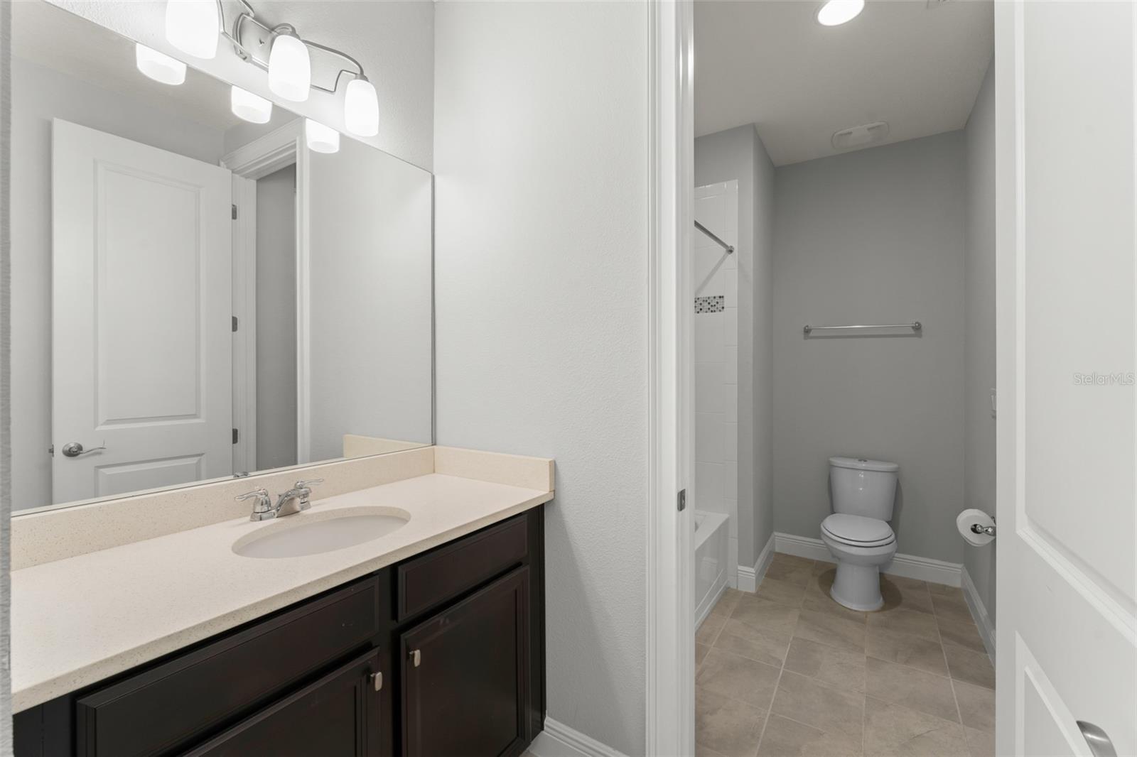 Image 53 of 100 For 8017 Chilton Drive