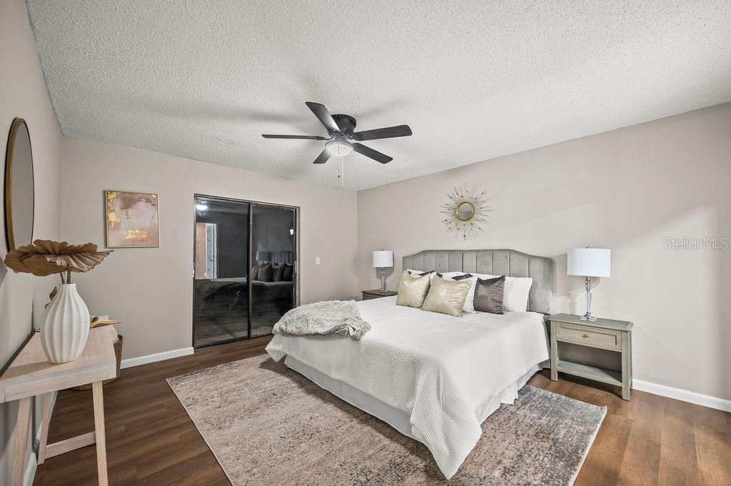 Image 14 of 28 For 4032 Doral  