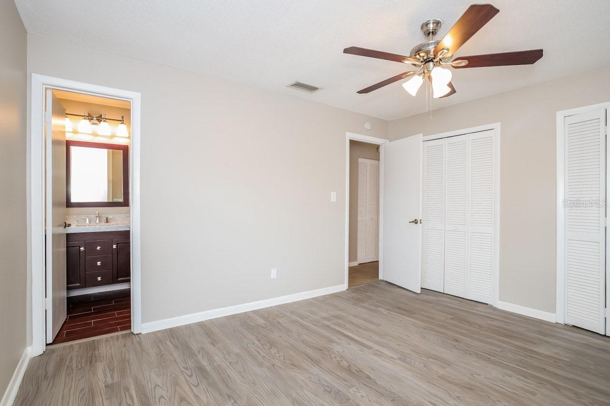 Image 9 of 16 For 304 Highland Street