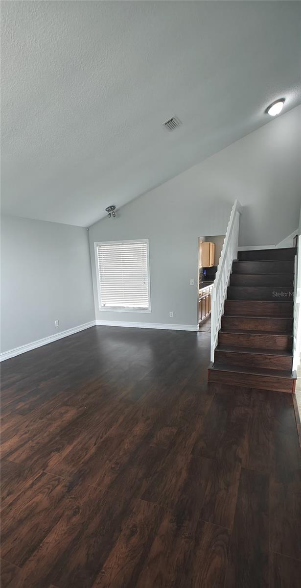 Image 15 of 21 For 8347 Willowwood Street