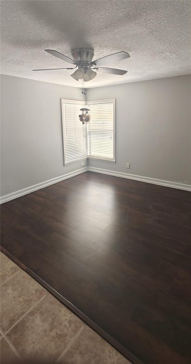 Image 16 of 21 For 8347 Willowwood Street