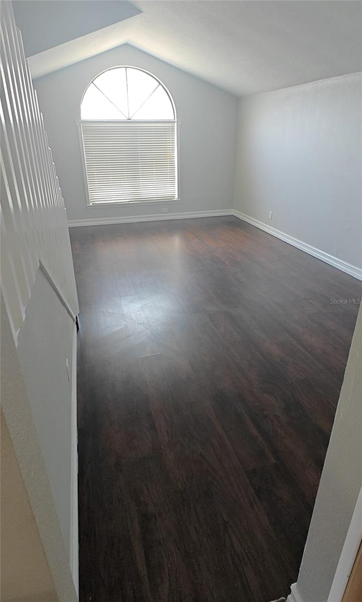 Image 17 of 21 For 8347 Willowwood Street
