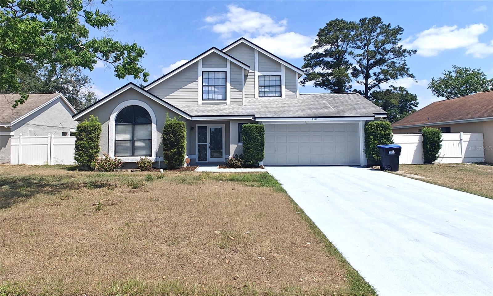 Image 2 of 21 For 8347 Willowwood Street