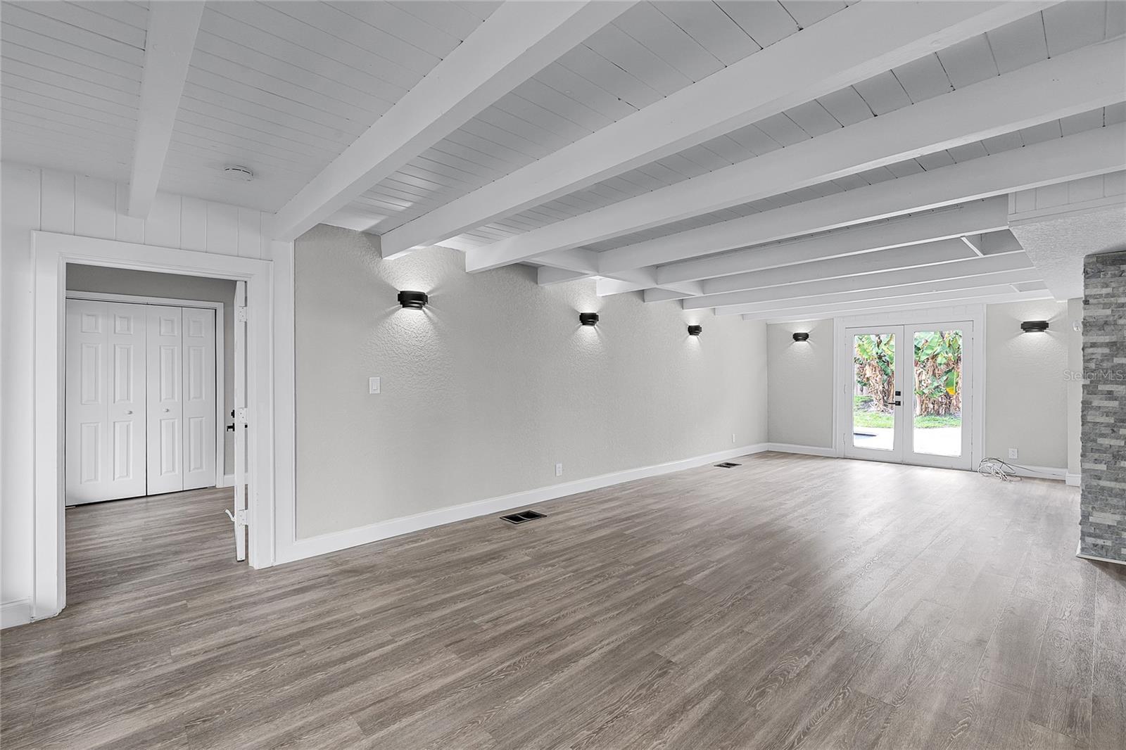 Image 10 of 47 For 311 8th Avenue