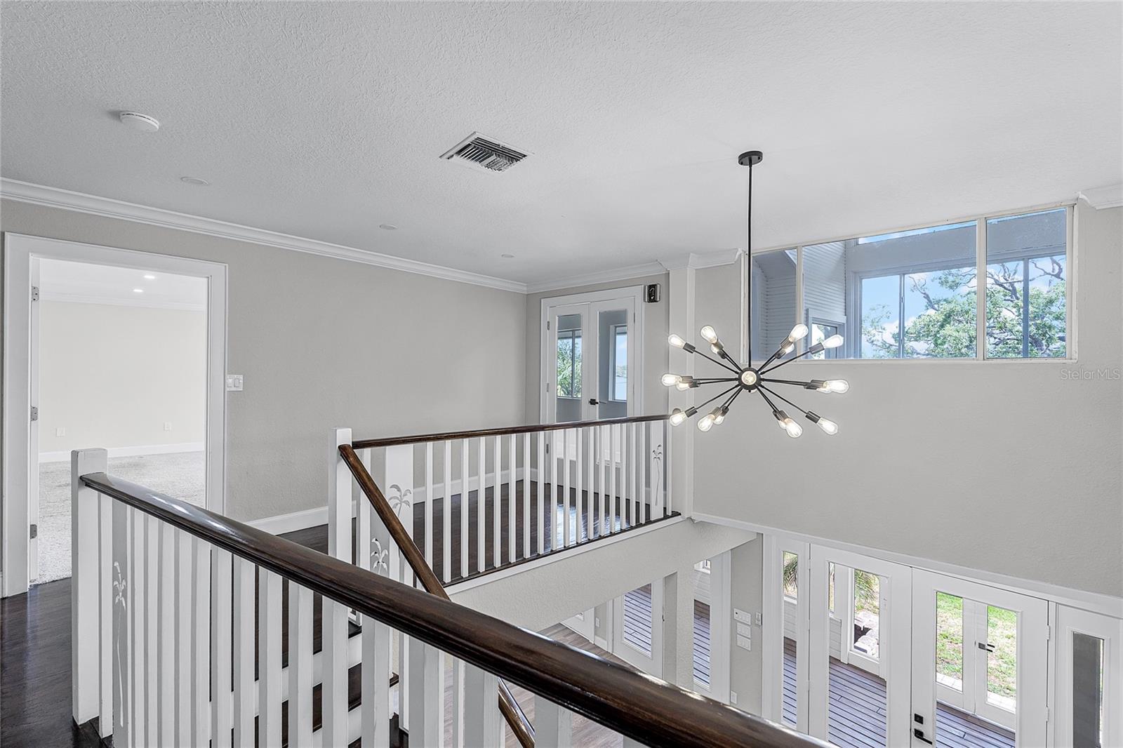 Image 23 of 47 For 311 8th Avenue