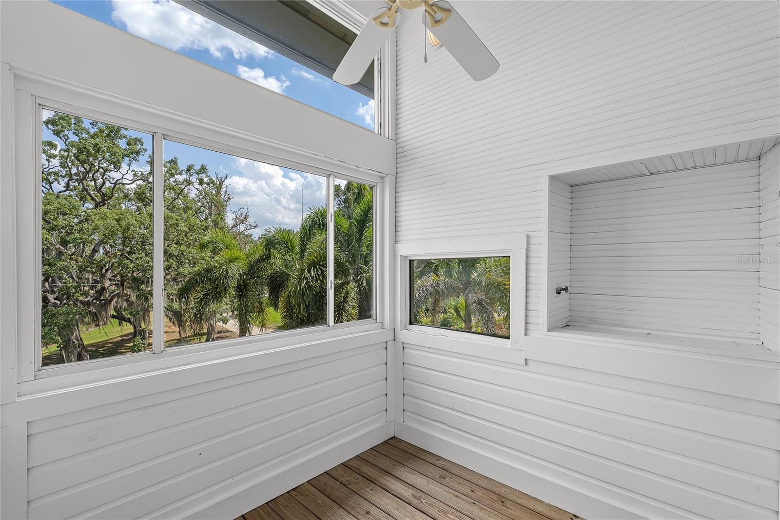 Image 30 of 47 For 311 8th Avenue