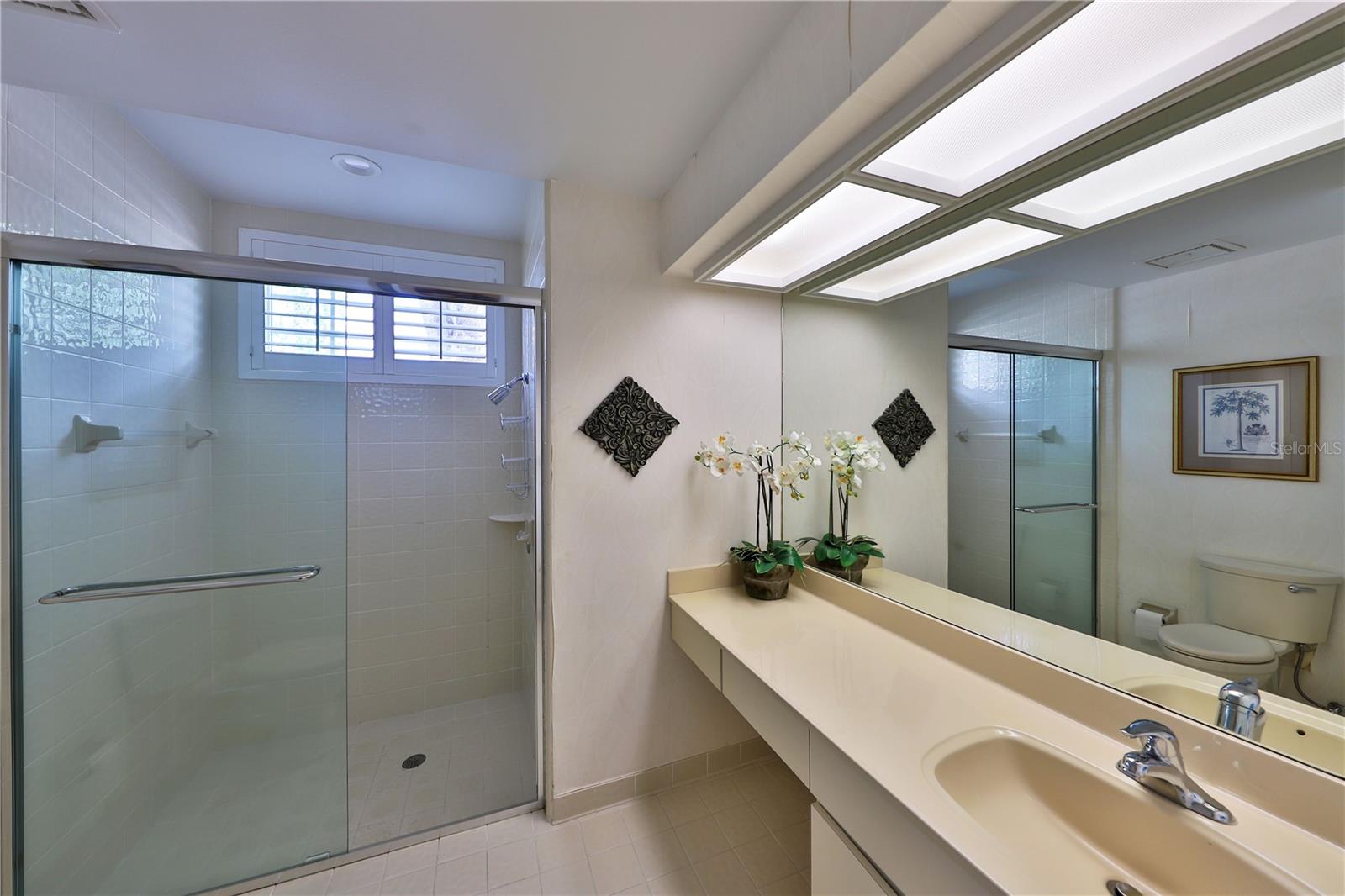 Image 15 of 43 For 2446 Sweetwater Country Club Drive
