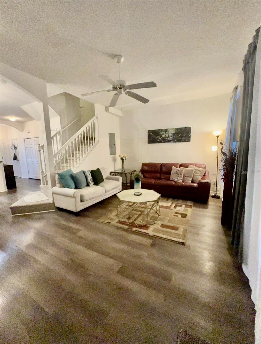 Image 4 of 24 For 1207 Beach Circle