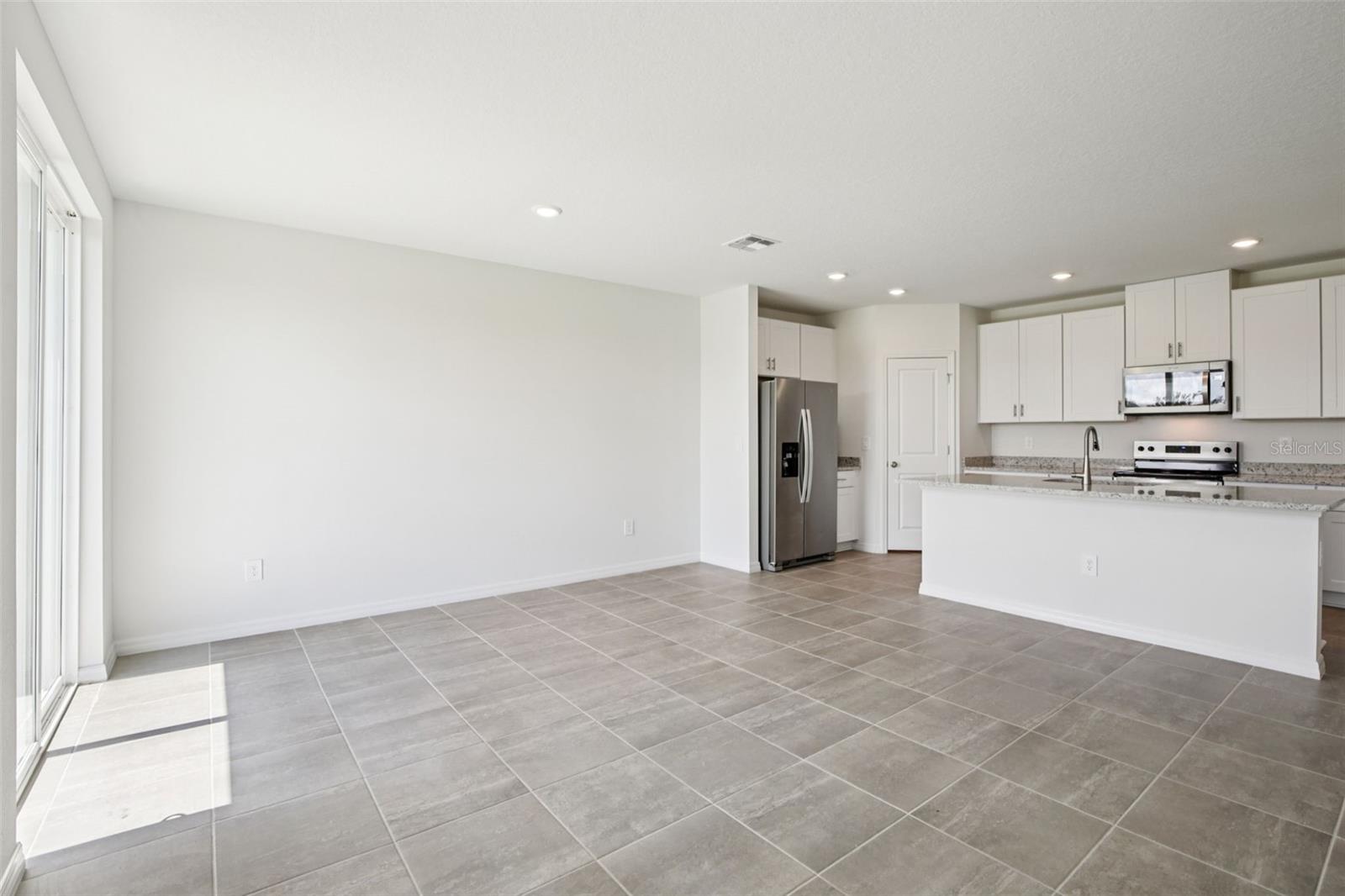 Image 13 of 28 For 7740 Gilchrist Springs Drive