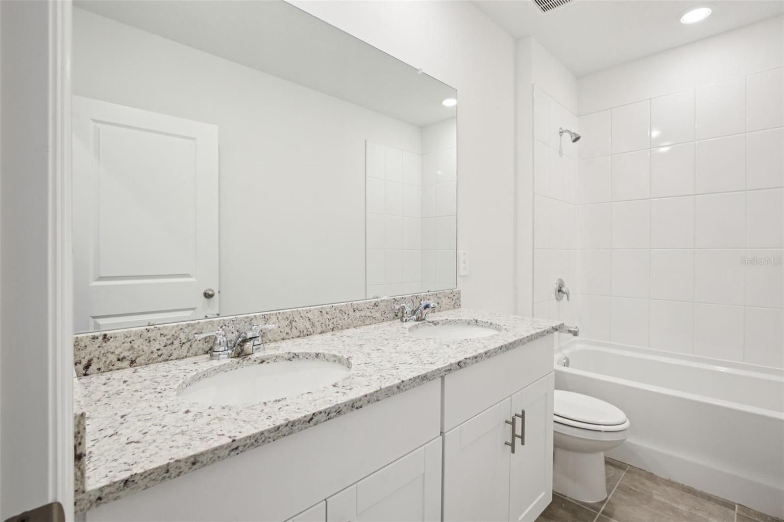 Image 20 of 28 For 7740 Gilchrist Springs Drive