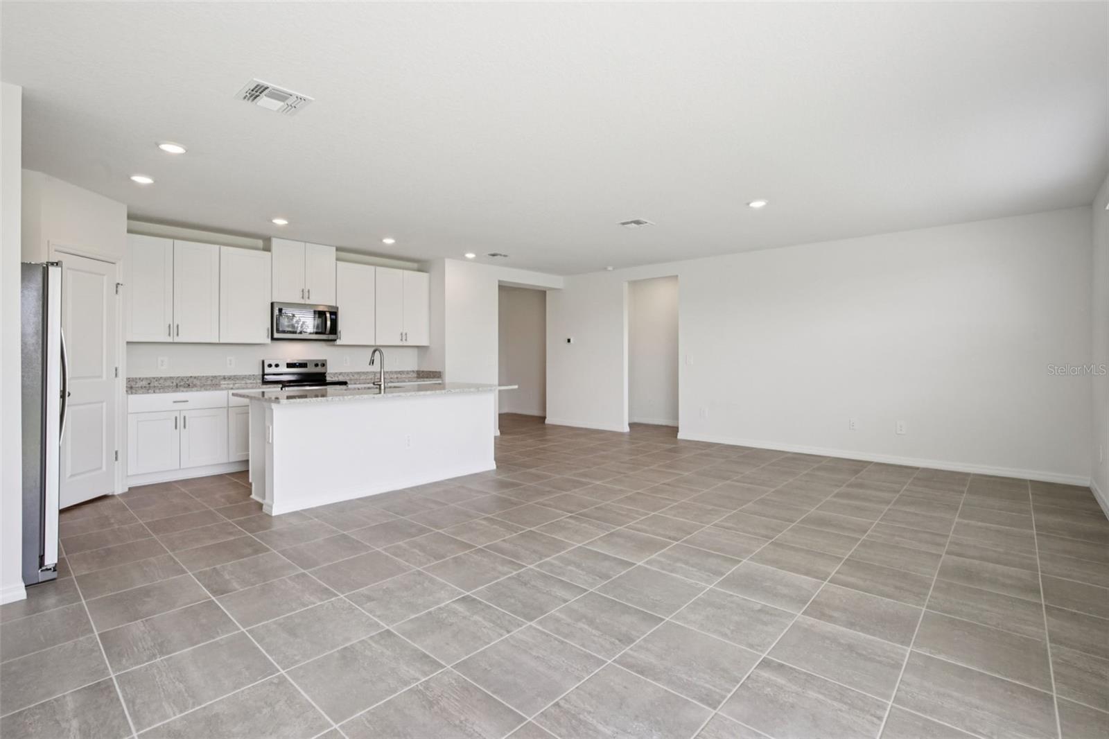 Image 5 of 28 For 7740 Gilchrist Springs Drive