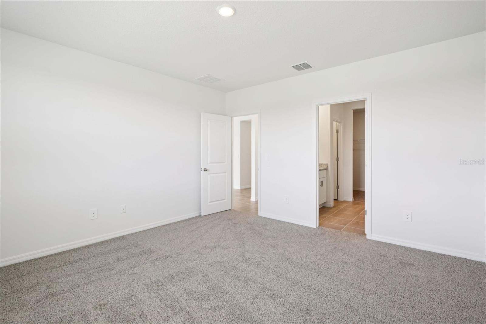 Image 7 of 28 For 7740 Gilchrist Springs Drive