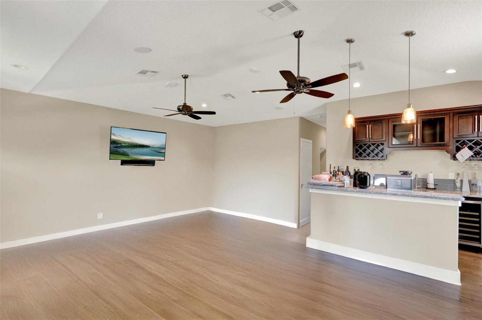 Image 29 of 42 For 13710 Lake Cawood Drive