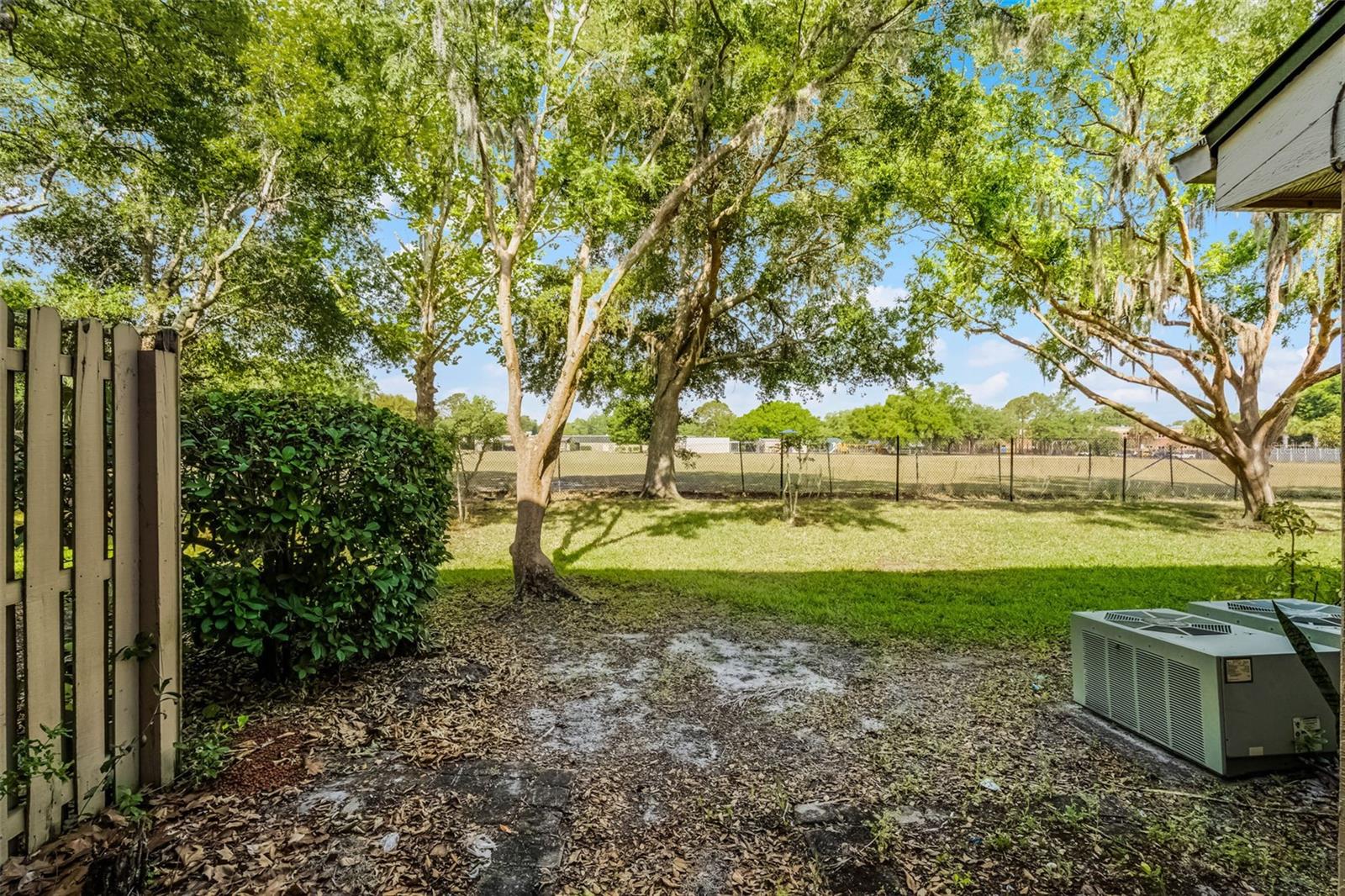 Image 14 of 15 For 1511 Casa Park Circle